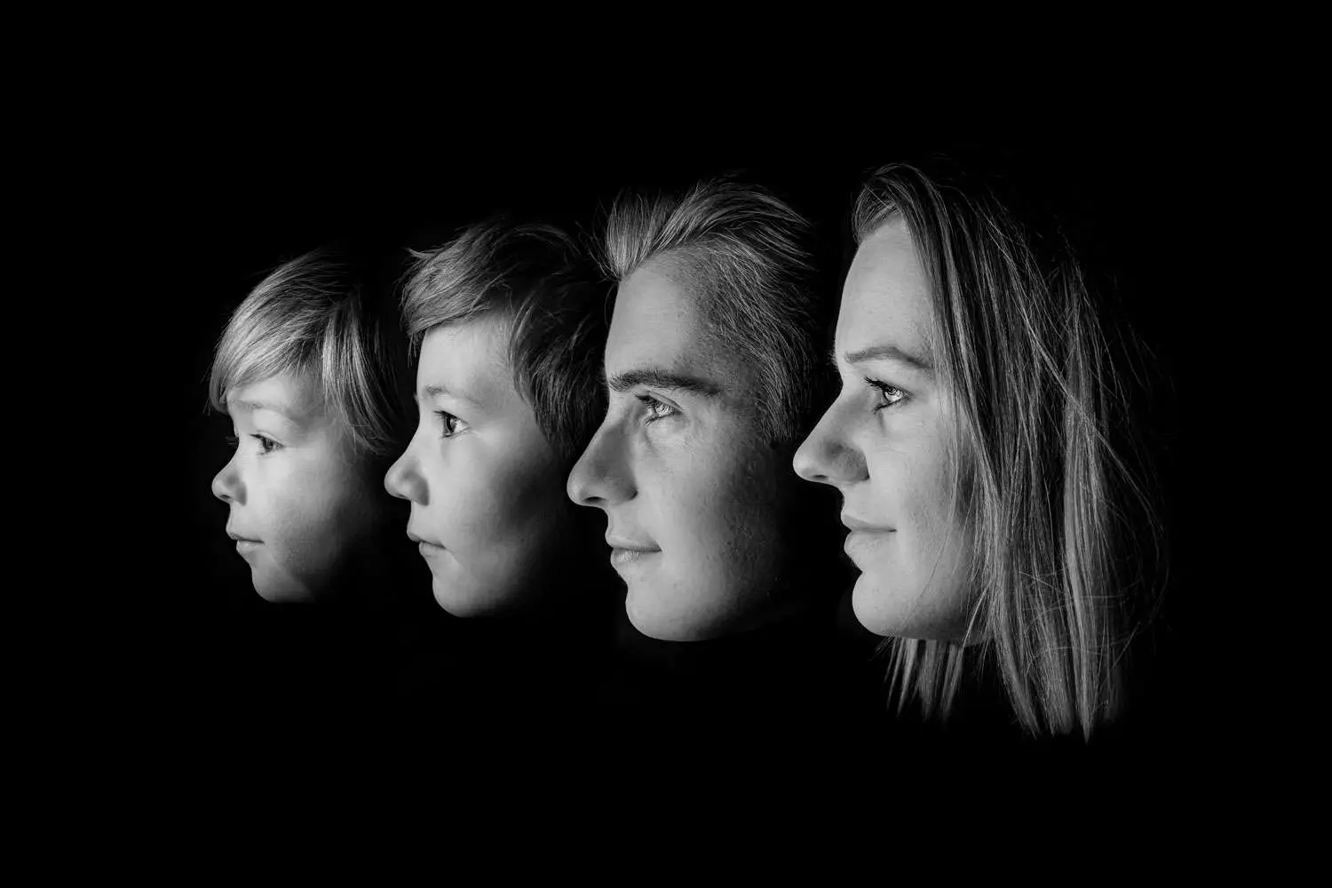 Fusion Side Portret van het gezin // Generatie Zijkant Foto Familie
